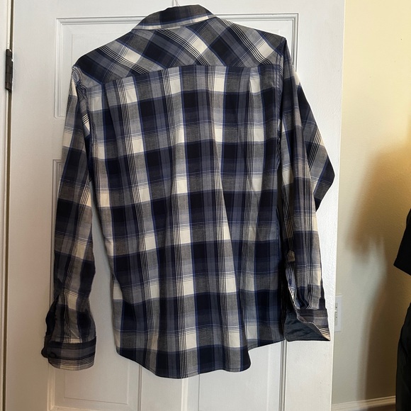 COPY - COPY - Women’s wrangle button up plaid shirt - Picture 2 of 6